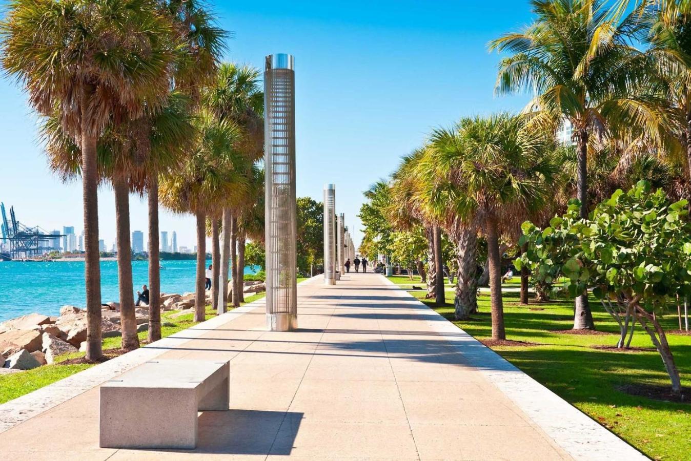 Luxe 2Br1Bath South Beach 1 Min Walk From Ocean マイアミビーチ エクステリア 写真